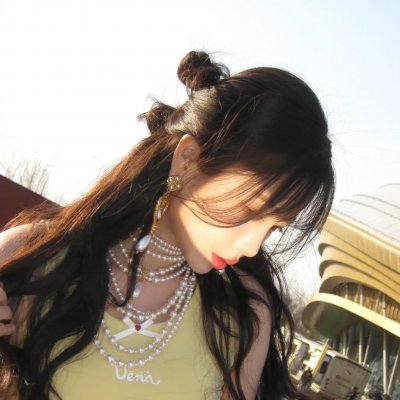 女校春色